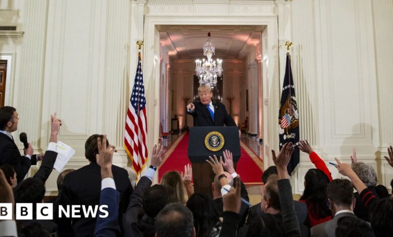 104221413 trumppresser.jpg