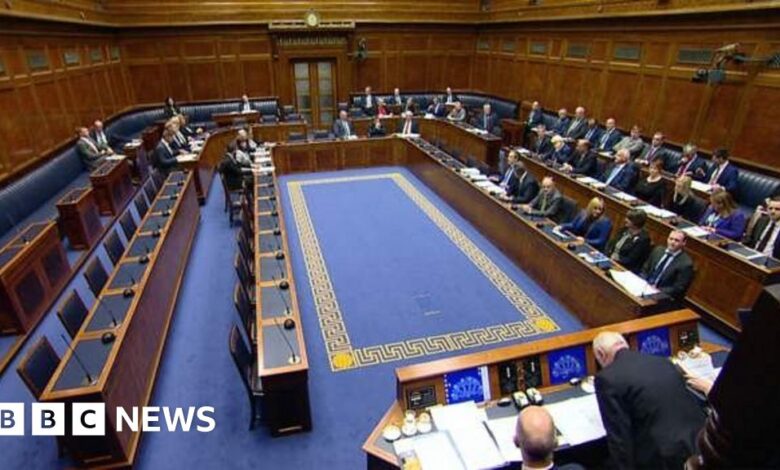 109309940 stormont.jpg