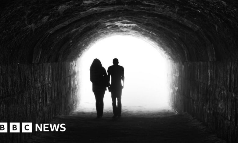 109334725 couple3 getty.jpg