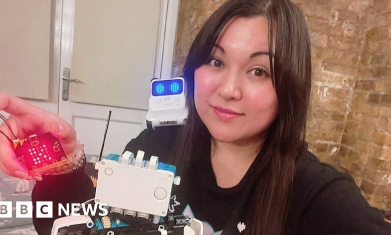 121919172 me coder.jpg