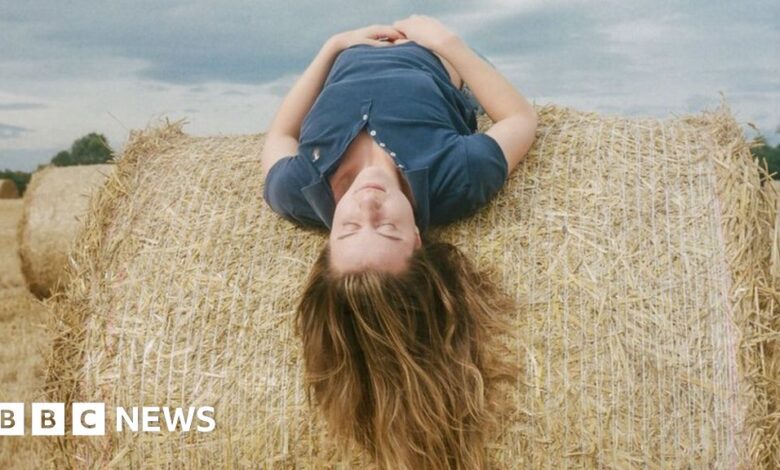 124723131 6poppy.jpg