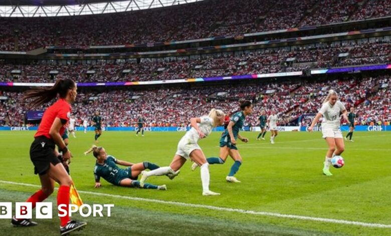 126337548 gettyimages 1242243988.jpg