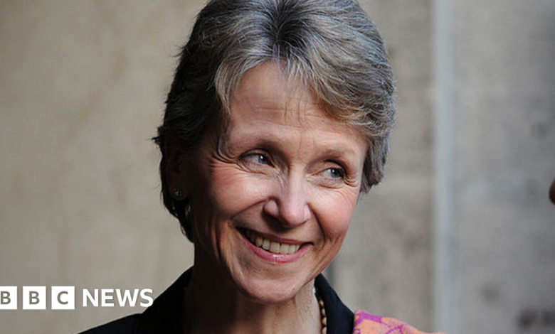 97232378 helenalexander.png