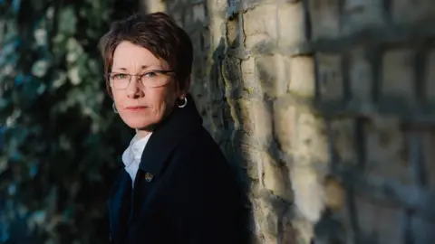 Liz Baker Photos Amanda Whittington