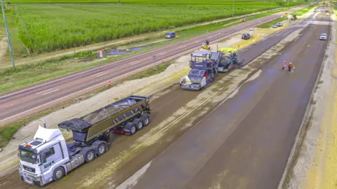 Queensland Department of Transport and Main Roads Flood resilience upgrades to a Queensland highway.