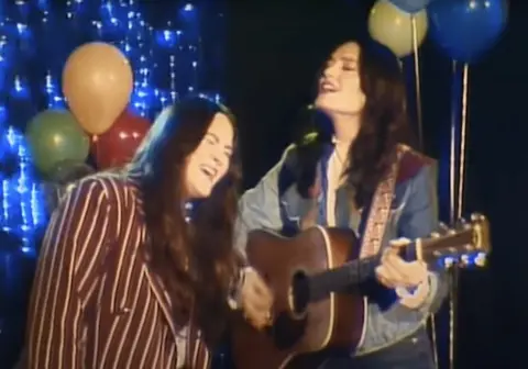 Communion Records The Staves in the video for All Now