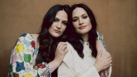 Harvey Pearson The Staves