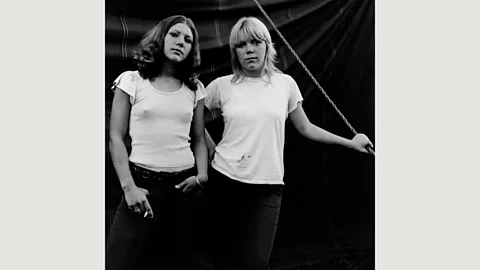 Susan Meiselas / Magnum Photos Susan Meiselas, Debbie and Renee, Rockland, Maine, USA, 1972 (Credit: Susan Meiselas / Magnum Photos)