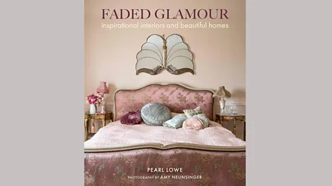 Faded Glamour, Cico