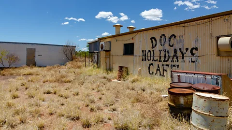 Alamy The abandoned asbestos mining town of Wittenoom in Western Australia does not appear on any maps, to discourage visitors (Credit: Alamy)