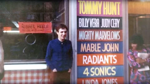 Billy Vera Duo Billy Vera and Judy Clay pictured outside the Apollo in 1967 (Credit: Billy Vera)