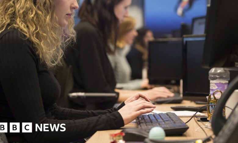 101986038 hi047385744.jpg