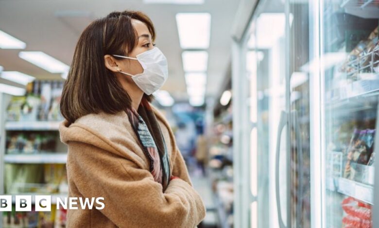 121171316 shoppergettyimages 1314428968.jpg