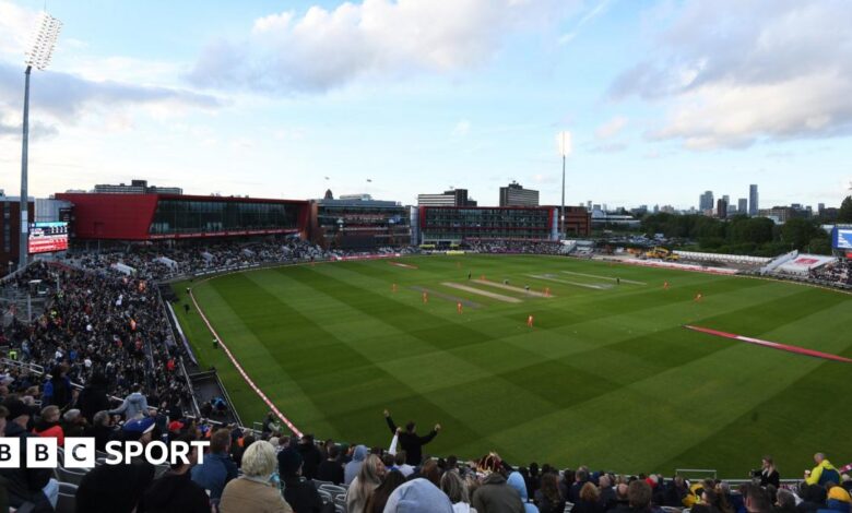 124982165 gettyimages 1399650593.jpg