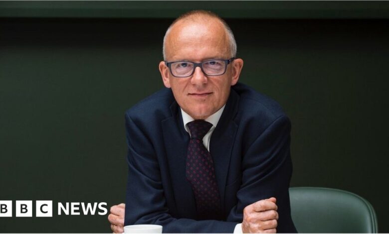 126655571 rowleytoppic.jpg