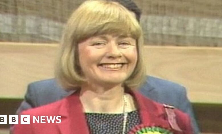 130536854 annclwydelected.jpg