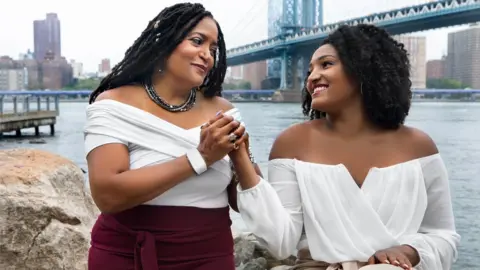 Thermaband Debbie Dickinson