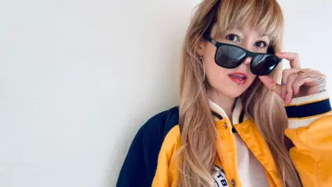 Shoshanah Albrecht Shoshanah Albrecht wearing sunglasses