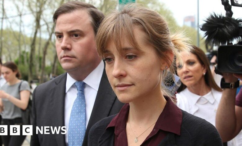 107469270 allisonmack2.jpg